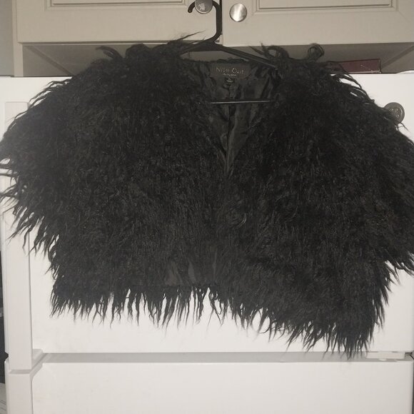 Super Cute Eyelash Dress Shoulder Cover - Picture 1 of 2